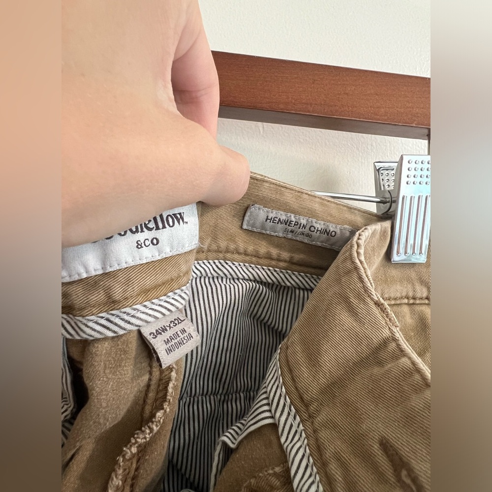 Mens Khakis - Picture 3 of 5